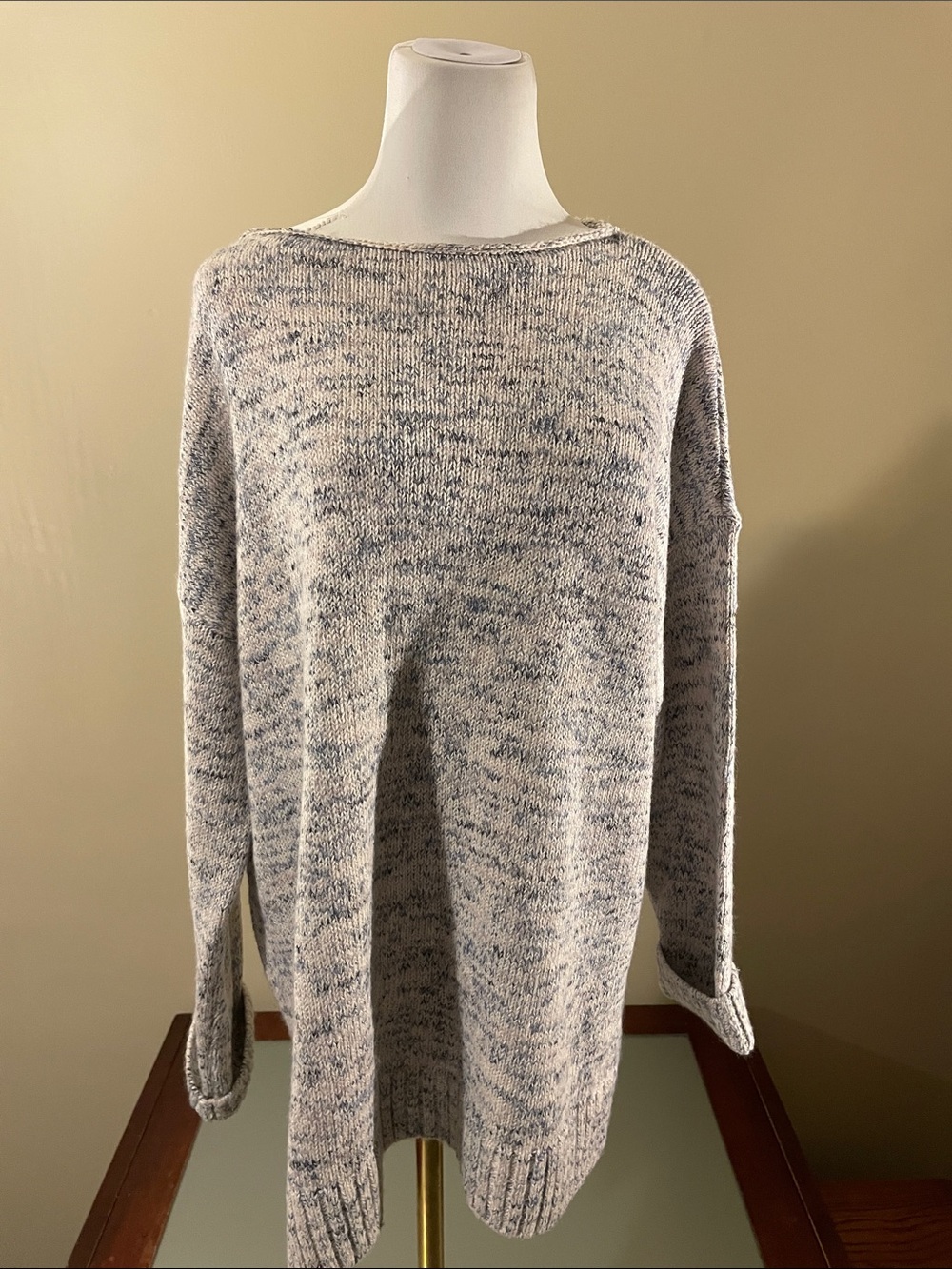 Relaxed Marled Gray Scoop Neck Sweater | M